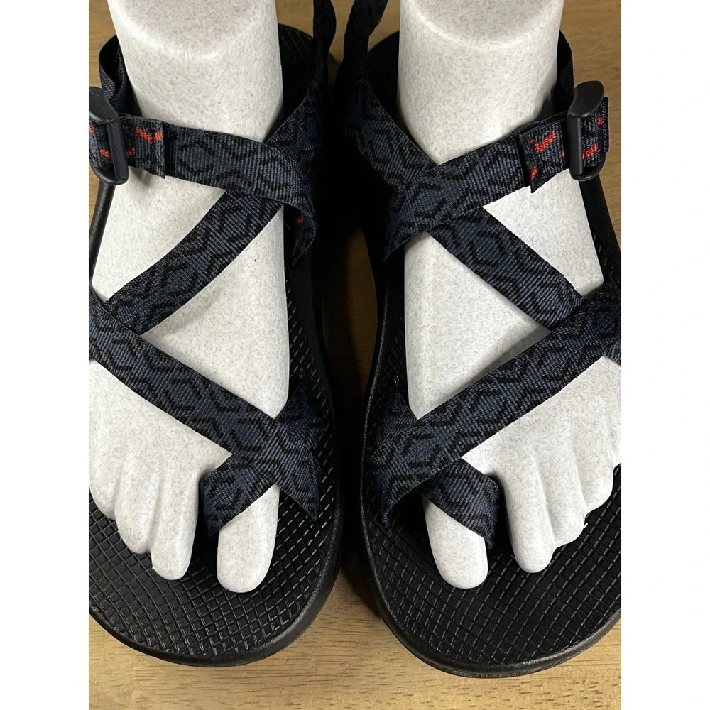 Chaco Z2 Classic Mens Size 10 Sandals Stepped Navy Blue Black Red Hiking Water